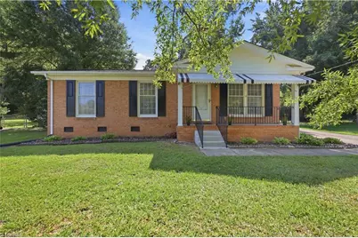 1008 Lombardy Street, Greensboro, NC 27405 - Photo 2