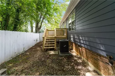 808 Circle Drive, High Point, NC 27262 - Photo 28
