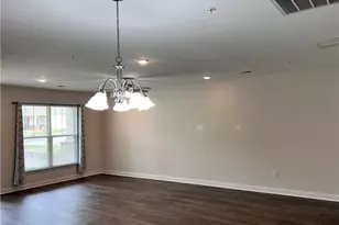 230 S Boyles St, Pilot Mountain, NC 27041 - Photo 12