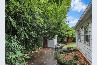 321 S Green Street, Winston-Salem, NC 27101 - Photo 22