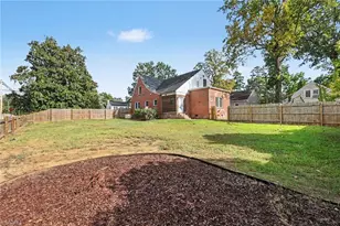 923 N Rotary Dr, High Point, NC 27262 - Photo 22