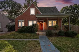 923 N Rotary Dr, High Point, NC 27262 - Photo 2