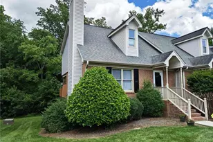 2014 Hearthwood Ct, Greensboro, NC 27407 - Photo 2
