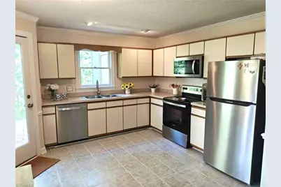 2014 Hearthwood Court, Greensboro, NC 27407 - Photo 8