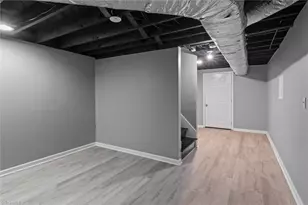 521 Dogwood Cir, High Point, NC 27260 - Photo 22