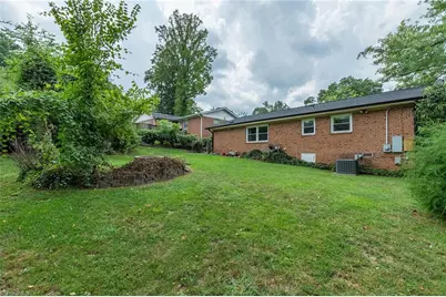 1523 Benbow Street, Winston-Salem, NC 27106 - Photo 30