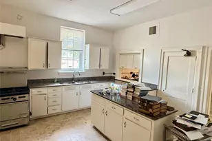 110 S Main St, Reidsville, NC 27320 - Photo 20