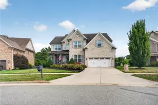 1110 Old Stone Ln, Kernersville, NC 27284 - Photo 4