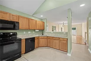 839 Jarman Dr, Jamestown, NC 27282 - Photo 16