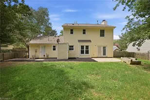 2603 Castle Croft Rd, Greensboro, NC 27407 - Photo 32