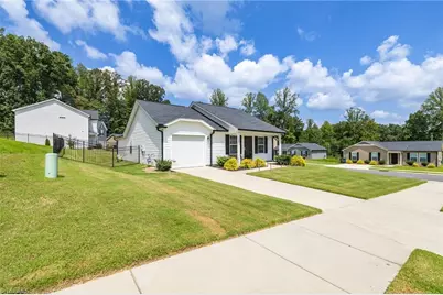 2334 Piccadilly Pines Court, Winston-Salem, NC 27127 - Photo 28