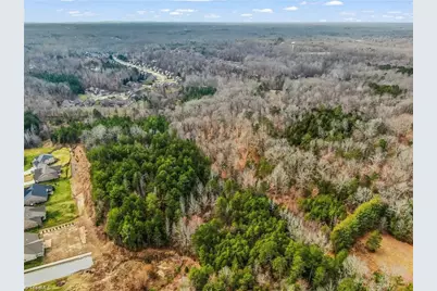 1751 Country Club Drive, High Point, NC 27262 - Photo 8
