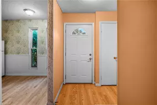 3705 Heathrow Dr, Winston-Salem, NC 27127 - Photo 2