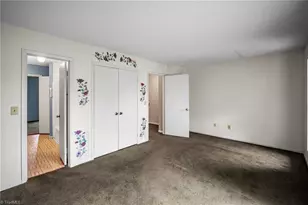 3705 Heathrow Dr, Winston-Salem, NC 27127 - Photo 14