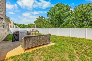 3538 River Farm Dr, Kernersville, NC 27284 - Photo 32