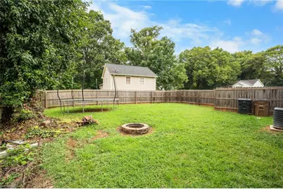 609 Forest Brook Drive, Greensboro, NC 27406 - Photo 20