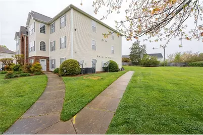 3729-3D Morris Farm Drive #3D, Greensboro, NC 27409 - Photo 26