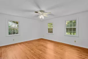 1017 Bridgewater Dr, Greensboro, NC 27410 - Photo 36