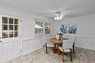 1017 Bridgewater Dr, Greensboro, NC 27410 - Photo 14