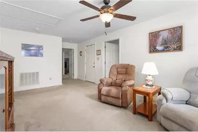 610 Larry Avenue, Graham, NC 27253 - Photo 6