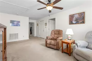 610 Larry Ave, Graham, NC 27253 - Photo 6