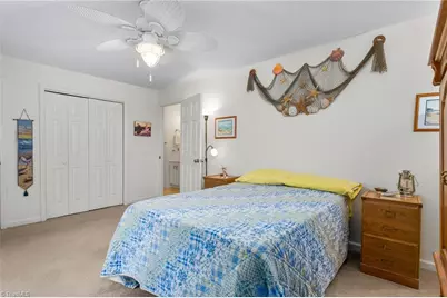 610 Larry Avenue, Graham, NC 27253 - Photo 12