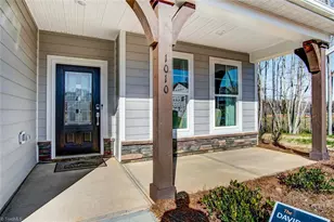 1010 Brockton Dr, Mebane, NC 27302 - Photo 2