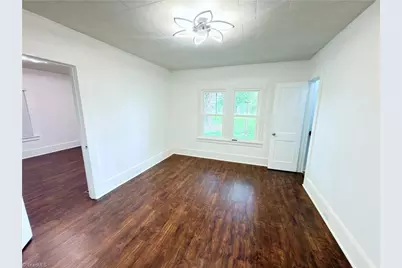 536 Main Street, Jonesville, NC 28642 - Photo 14