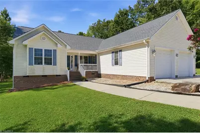 102 Silver Fox Lane, Randleman, NC 27317 - Photo 2