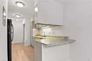 1510 Benjamin Pkwy, Greensboro, NC 27408 - Photo 12