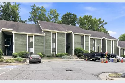 1510 Benjamin Parkway #E, Greensboro, NC 27408 - Photo 1