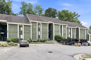1510 Benjamin Pkwy, Greensboro, NC 27408 - Photo 1