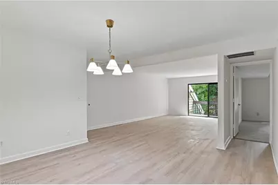 1510 Benjamin Parkway #E, Greensboro, NC 27408 - Photo 2