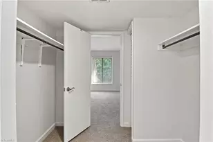 1510 Benjamin Pkwy, Greensboro, NC 27408 - Photo 24