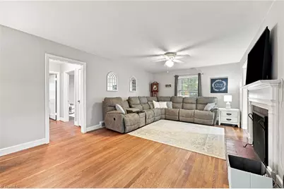 5275 Reynolda Road, Winston-Salem, NC 27106 - Photo 10
