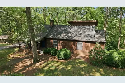 5275 Reynolda Road, Winston-Salem, NC 27106 - Photo 8