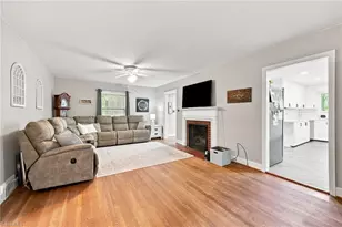 5275 Reynolda Rd, Winston-Salem, NC 27106 - Photo 12