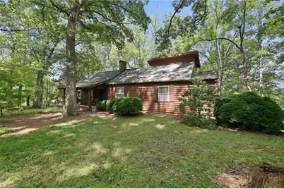 5275 Reynolda Road, Winston-Salem, NC 27106 - Photo 2