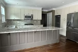 1111 Irving St, Winston-Salem, NC 27103 - Photo 6