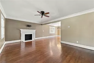1111 Irving St, Winston-Salem, NC 27103 - Photo 8