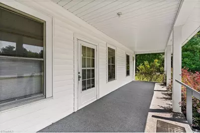 130 Loop Street, Mocksville, NC 27028 - Photo 16