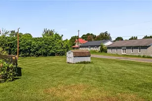 130 Loop St, Mocksville, NC 27028 - Photo 4
