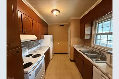 2958 Ramsgate Court, Winston-Salem, NC 27106 - Photo 4