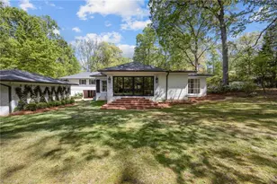 2319 Princess Ann St, Greensboro, NC 27408 - Photo 2