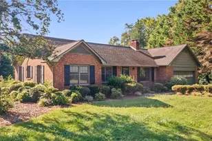 175 Circle Dr, Mocksville, NC 27028 - Photo 1