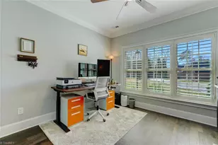 1808 A New Garden Rd, Greensboro, NC 27410 - Photo 20