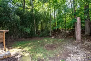 5809 Carriage Ln, Greensboro, NC 27410 - Photo 12