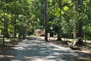 3011 Henderson Rd, Greensboro, NC 27410 - Photo 10