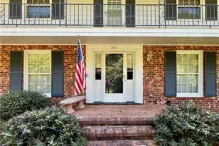 3011 Henderson Rd, Greensboro, NC 27410 - Photo 2