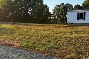 2920 Bethel Church Rd, Yadkinville, NC 27055 - Photo 2